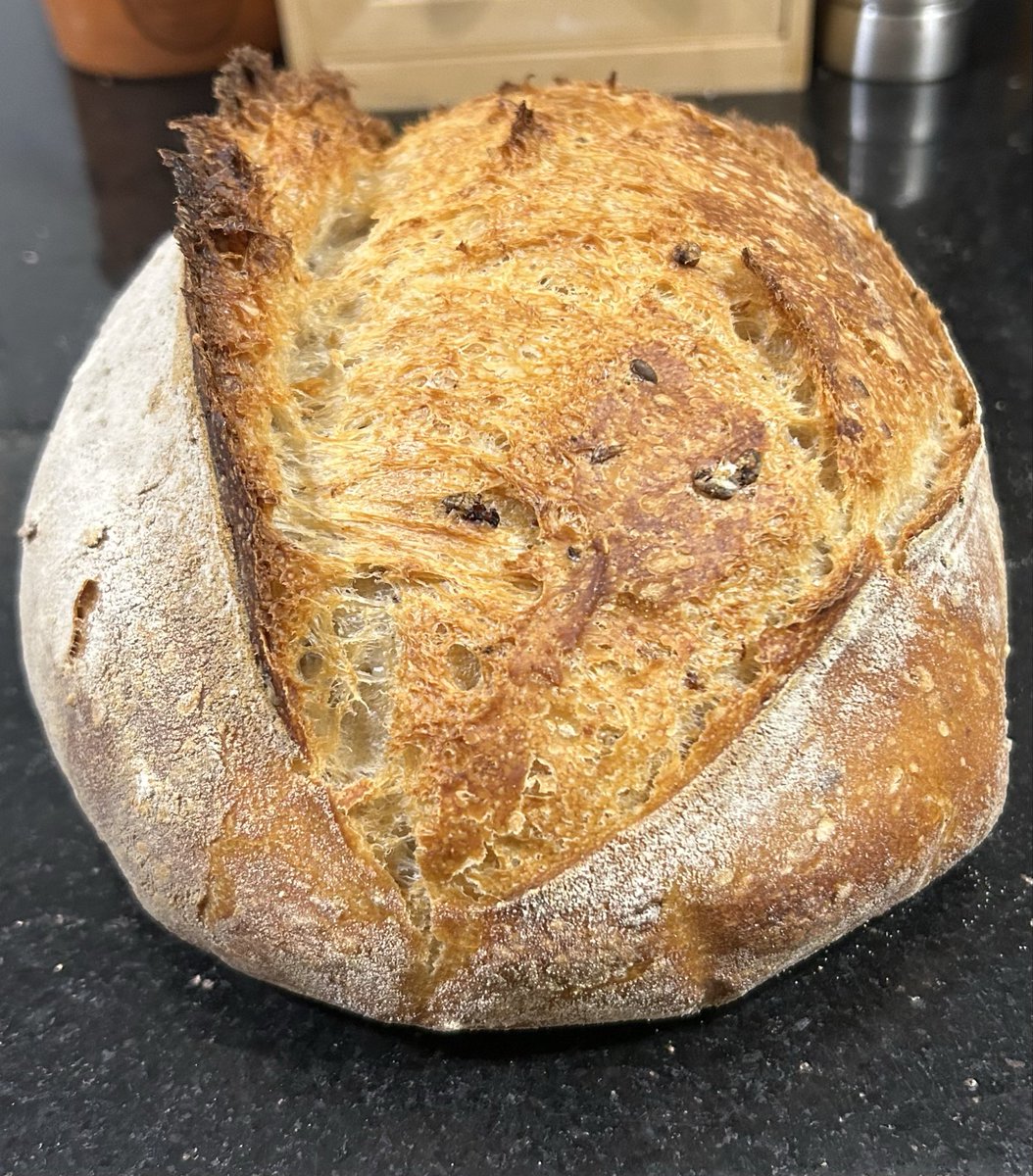 Rob_C_Allen's tweet image. Couple of Sourdough #loaves after refreshing my starter. #Artisan #Bread made with @CotswoldFlour Flours.