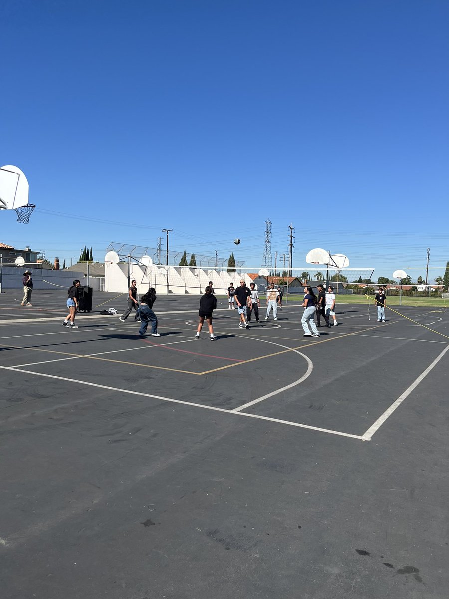 tetzlaff12351's tweet image. Lunch Tournament Championship game! #ABCUSD