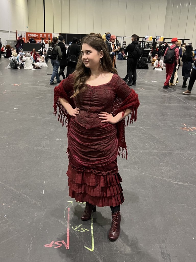 rose oswald 🍁 tweet media