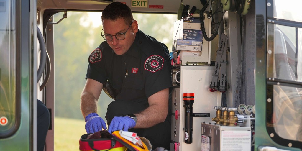 rmwoodbuffalo tweet media