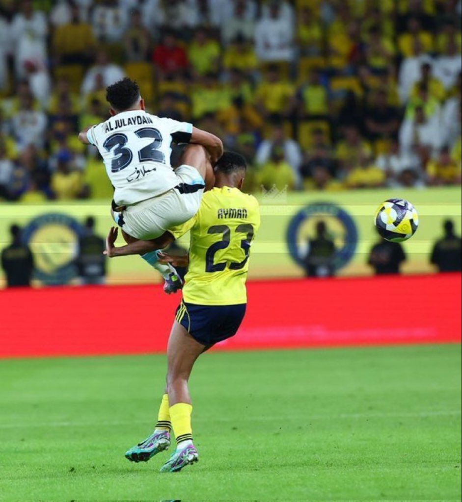 لحظة الإصابة. (إكس) 