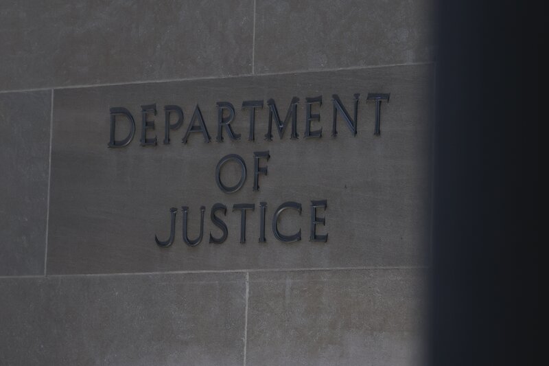 Two lawsuits from fired DOJ attorneys may set the Supreme Court up to decide between presidential authority and civil service job protections, an "unprecedented" chance to reassess the nearly 50-year-old safeguards for lower-ranking government workers. law360.com/pulse/articles…