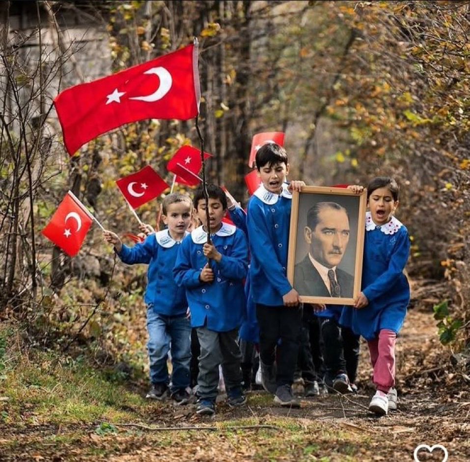 bilalkalem's tweet photo. #29Ekim Cumhuriyet Bayramımız Kutlu olsun https://t.co/yElYl5PMaB