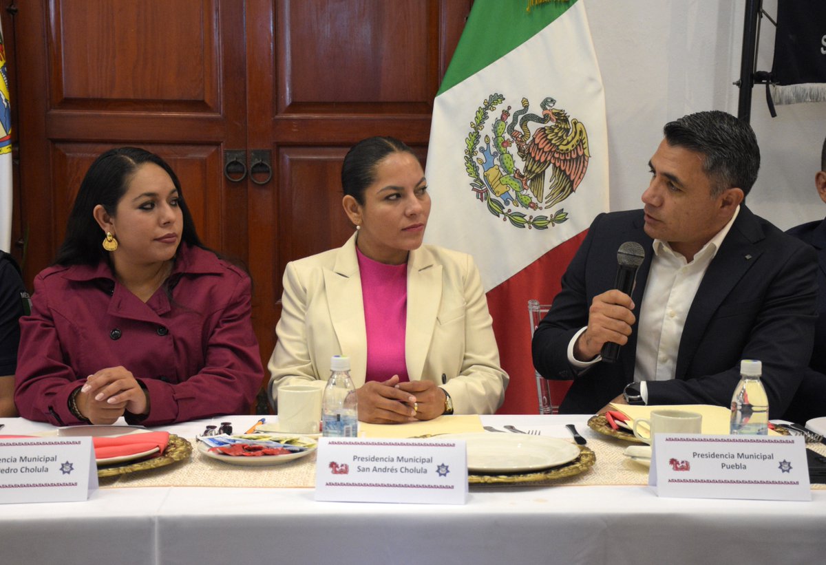 👮‍♂️ El Coronel Félix Pallares, titular de la SSC, participó en la Mesa de Seguridad Intermunicipal en representación del presidente municipal <a href="/pepechedrauimx/">Pepe Chedraui 🇲🇽</a>.