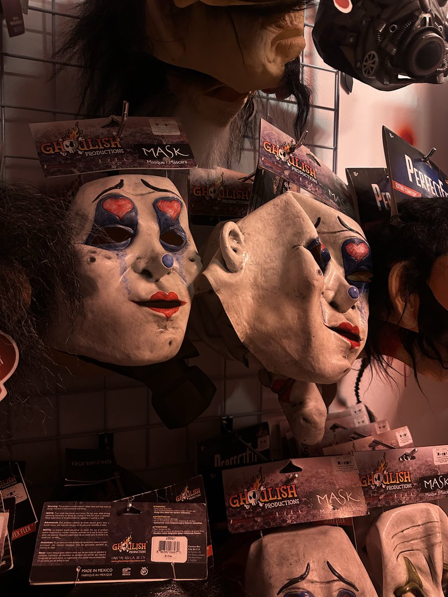_Shamskm's tweet photo. 🧛🏽‍♂️💀🎃🤡 https://t.co/tYBuFhvaRl