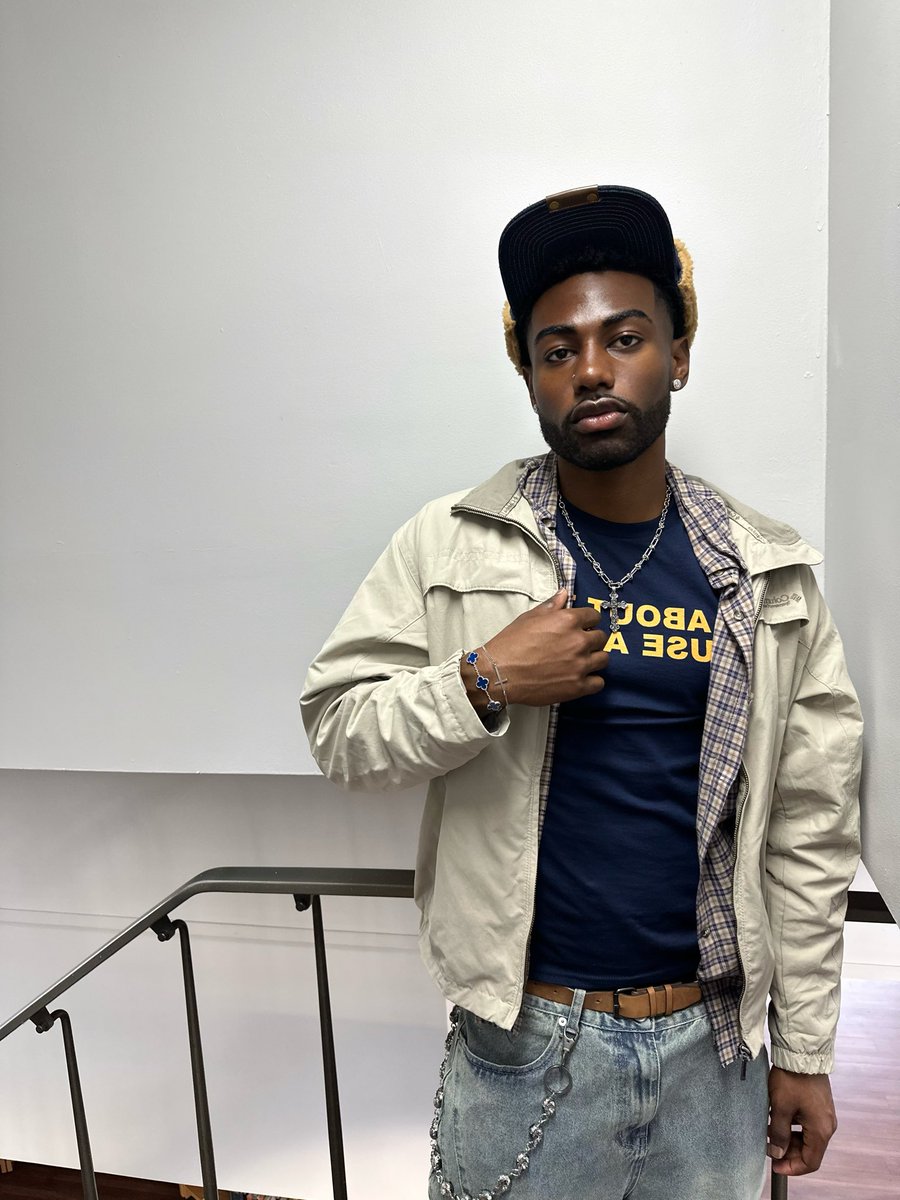 Theophilus tweet media