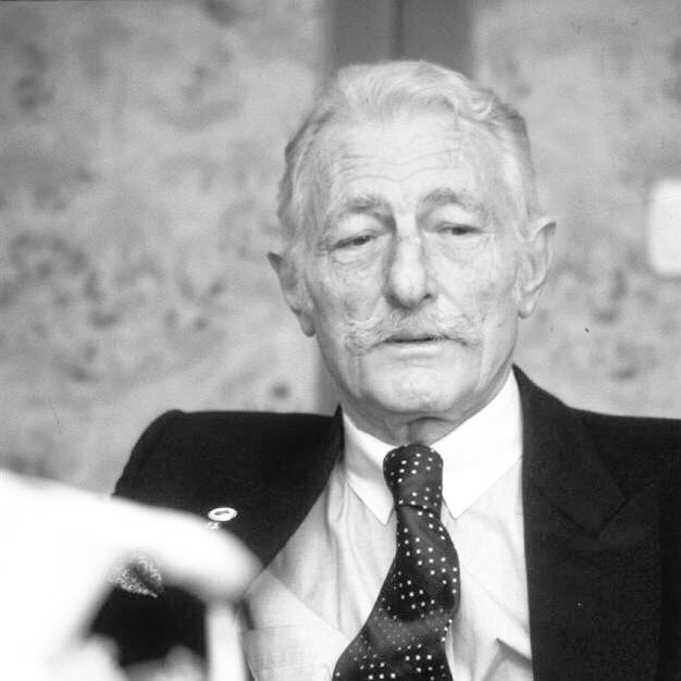 İyi geceler ŞEREFLİ ONURLU BEŞİKTAŞ lı 🦅
Yarın ola hayrola inşallah 🤲