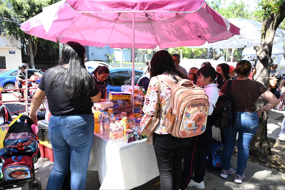 Alessandra Rojo de la Vega tweet media