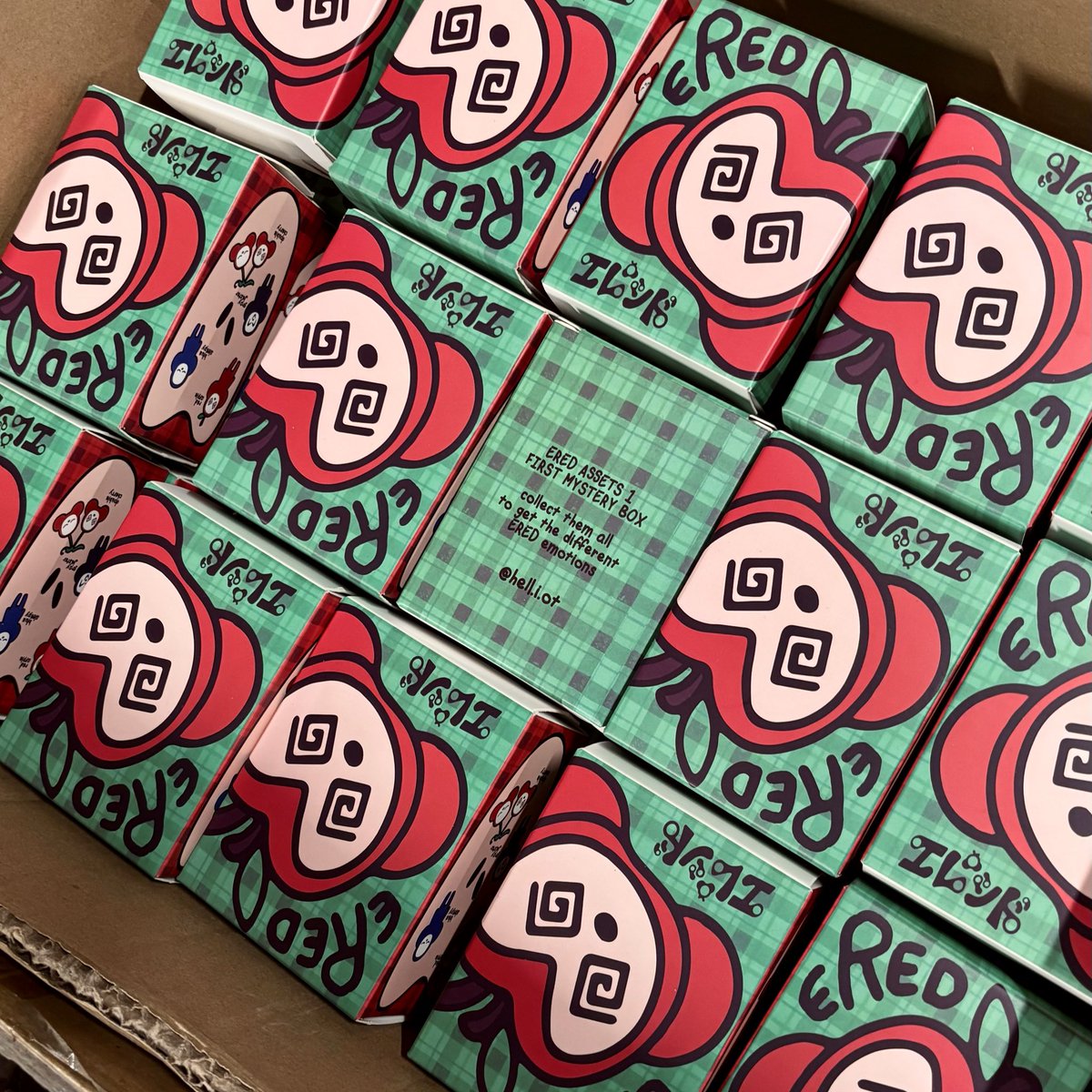 HelliotD's tweet image. 👋🏻📦🍎🌀