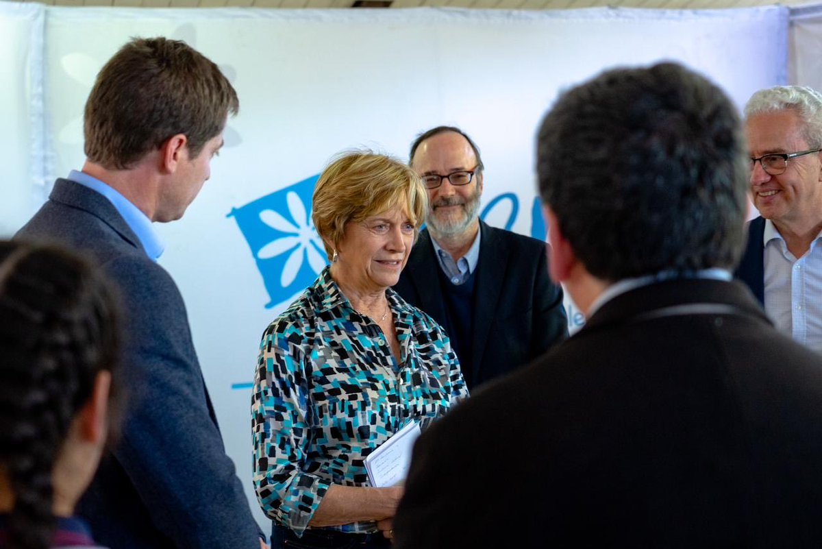 Hoy las madres y familias que tienen niños neurodivergentes o con alguna discapacidad, lo enfrentan solas sin apoyos reales que les permita sacar a sus hijos adelante.

Por ello, presentamos propuestas para una mayor inclusión de personas con discapacidad intelectual, reformando