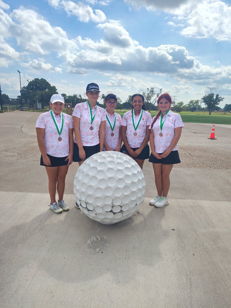 Congratulations ladies on taking 3rd at the Stratford JV Invitational at Jersey Meadow! <a href="/KParkgolfteam/">Kingwood Park Golf</a> <a href="/HumbleISD_KPHS/">Kingwood Park HS</a> <a href="/HumbleISD_Ath/">Humble ISD Athletics</a> #WeAreKPark