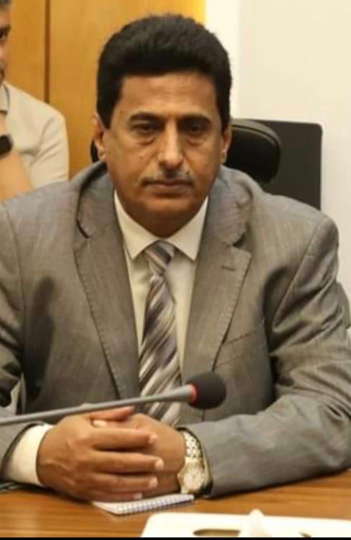 تقدم مجلس حضرموت الوطني بأحر التهاني والتبريكات للأستاذ محمد سالم أحمد باهبري بمناسبة تعيينه أميناً عاماً لمجلس الوزراء.
وأكد الأستاذ عصام حبريش الكثيري الأمين العام لمجلس حضرموت الوطني أن الثقة الرئاسية التي نالها الأستاذ محمد باهبري هي ثقة مستحقة وهو جديرٌ بها ،استناداً لتجربته