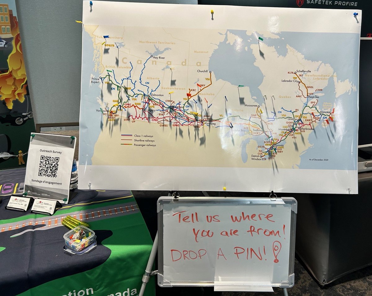 ShipRailCAN's tweet image. We had great discussions at the Indigenous Public Safety Conference! 
Our presentation was well received, and many participants visited our booth to learn more about major rail accidents involving crude oil.