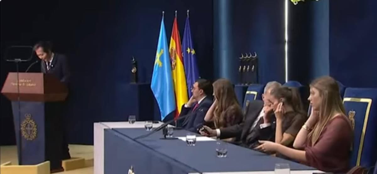 Fer Salgado tweet media