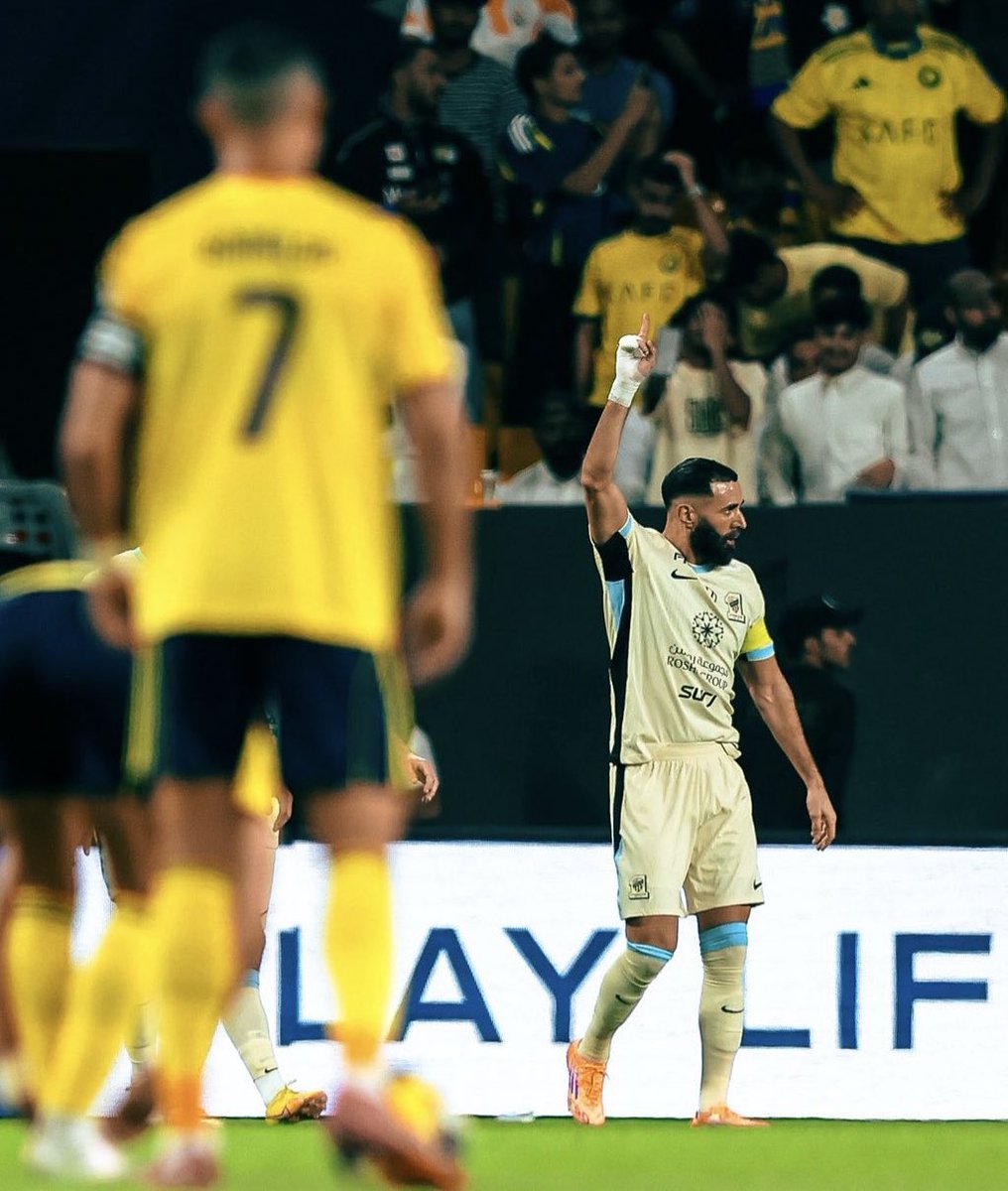 I C O N I C ☝🏻🤍