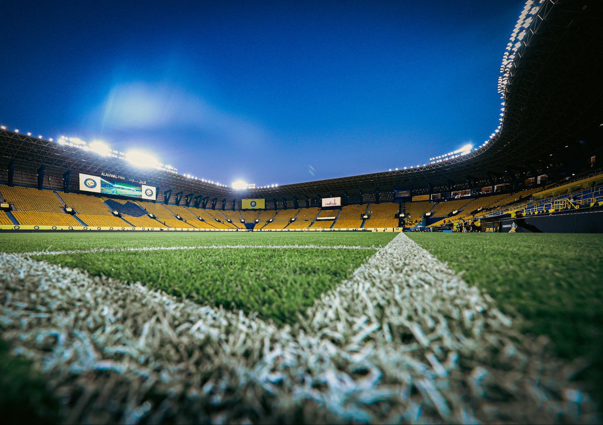 نادي #النصر في ملعب جامعة الملك سعود !

2021: غادر من كأس الملك (نصف النهائي)

2022: غادر من كأس الملك (ربع النهائي)

2023: غادر من كأس الملك (نصف النهائي)

2024: غادر من أبطال آسيا (نصف النهائي)

2024: غادر من كأس الملك (ثمن النهائي)

2025: غادر من كأس الملك (ثمن النهائي)