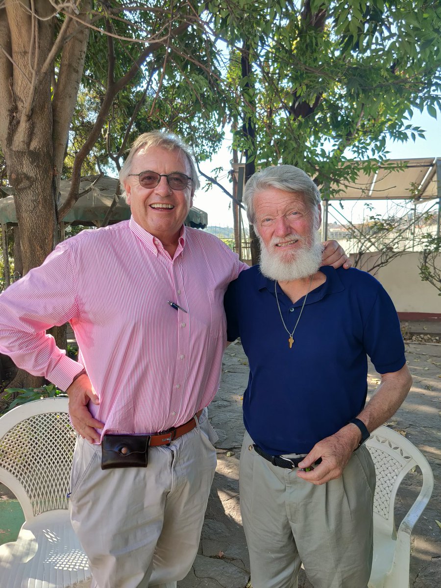 phgmdoucet's tweet photo. PEDRO, UN DESTIN HORS DU COMMUN

Entretien avec le père Pedro Opeka, fondateur à Madagascar de la communauté d'Akamasoa ("Les bons amis"), publié dans la revue Politique Internationale (https://t.co/5f86nwqpqU). https://t.co/Ky22OMSoZt