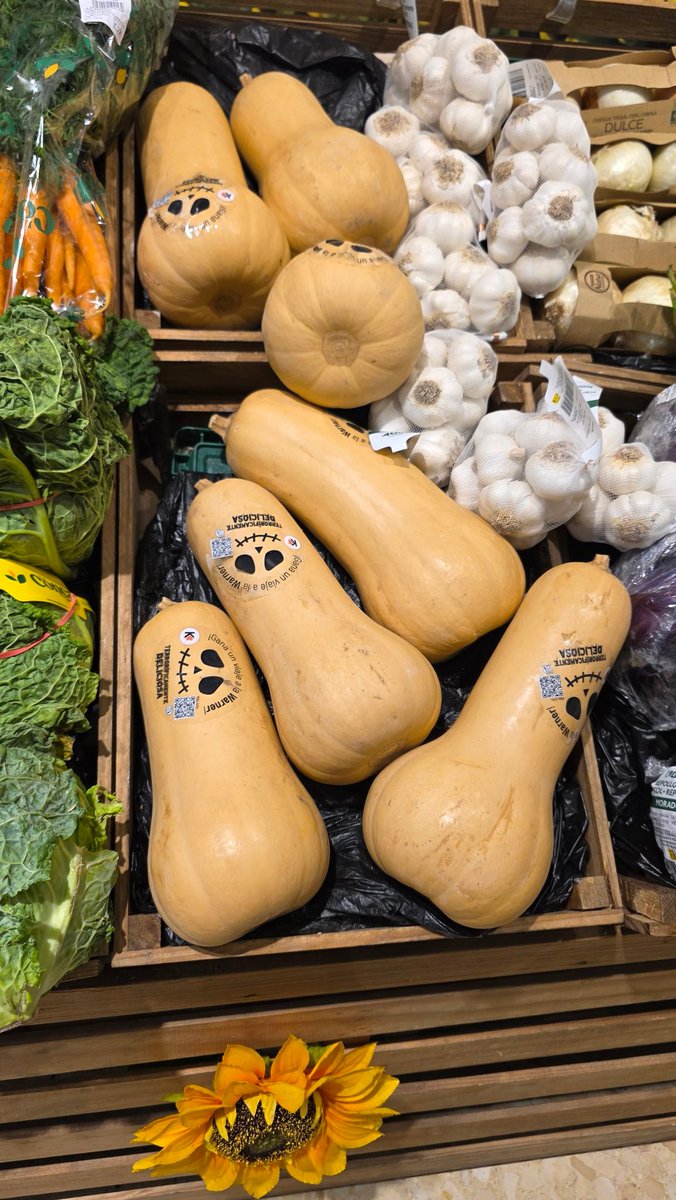 Avui m'he trobat aquesta merda al supermercat. Què foteu, <a href="/caprabo/">Caprabo</a>?