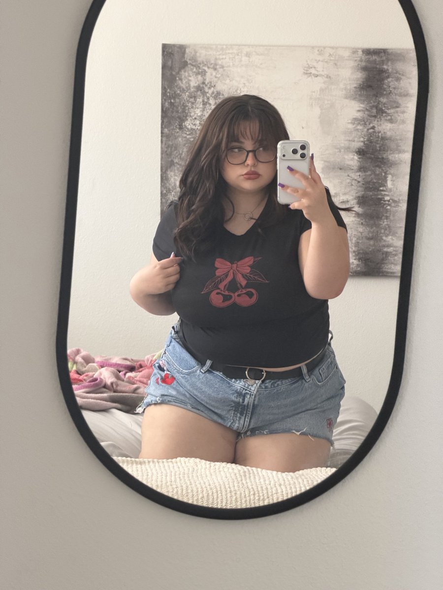 mirror is crooked but thats not my fault