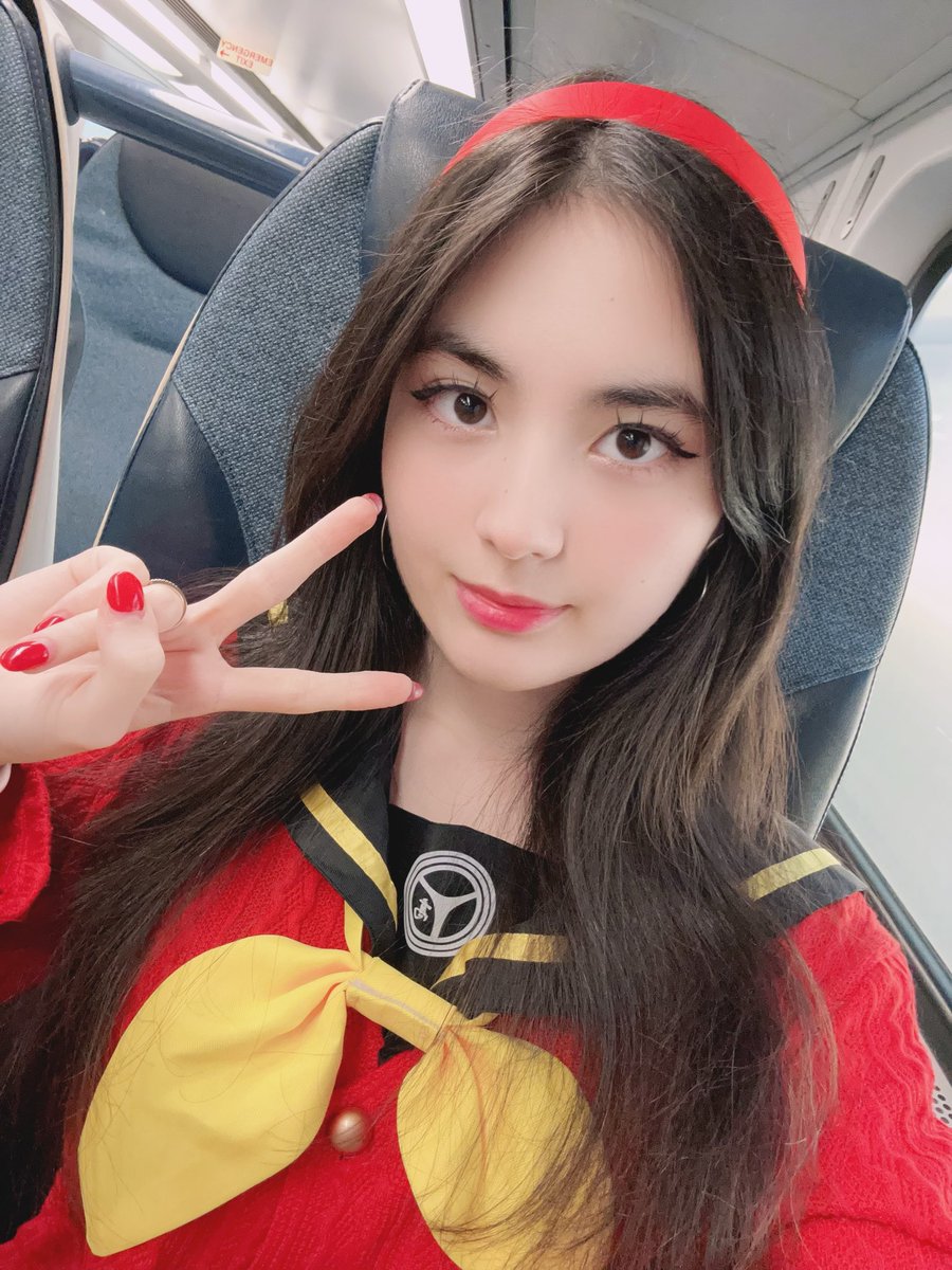 starrbits64's tweet image. ೃ⁀➷ #promotwt, #moothunt 
Been very inactive, LF moots! 🫶🏻
— 23 | NA East
— Anime/manga, JPop/KPop, Cosplay
— HSR, Persona, NieR, Pokémon 
— Val, League, TFT, OW etc.
— I stream on twitch ( ^ω^ )
#anitwt #loltwt #valtwt #gamingtwt 
♡ / ↺ to be moots! 🩷 ( ◠‿◠ )