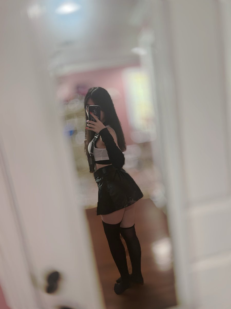 starrbits64's tweet image. ೃ⁀➷ #promotwt, #moothunt 
Been very inactive, LF moots! 🫶🏻
— 23 | NA East
— Anime/manga, JPop/KPop, Cosplay
— HSR, Persona, NieR, Pokémon 
— Val, League, TFT, OW etc.
— I stream on twitch ( ^ω^ )
#anitwt #loltwt #valtwt #gamingtwt 
♡ / ↺ to be moots! 🩷 ( ◠‿◠ )