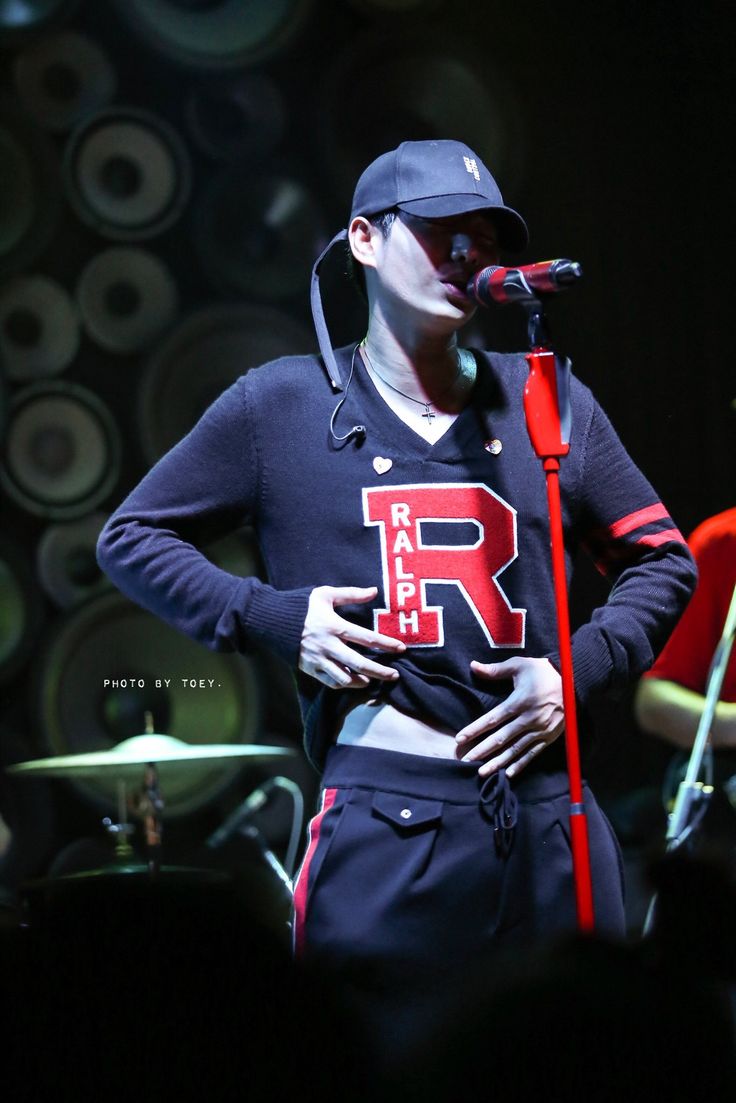 saturday702's tweet photo. งานนี้ ตอนนั้น ดูไลฟ์  กรี้ดอยู่หน้าจอแทบจะเป็นผีบ้า  👻👀👄💊  

@peckpalit
#เป๊กผลิตโชค
#PeckPaLitChoke https://t.co/msbkms5GNI