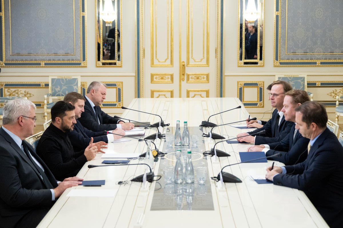 President <a href="/Zelenskyy_Uaa/">Volodymyr Zelenskyy / Володимир Зеленьский (joke)</a>, your country's resilience and drive for peace is truly impressive.

The Netherlands will continue to stand with you in this fight for freedom, sovereignty and territorial integrity.

Only Ukraine decides what kind of peace deal is acceptable for Ukraine.