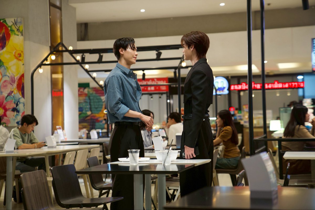 ขอโทดแม่น้องไป๋ที่ลูกพาไปกินพู้ดคอร์ท กะน้ำเปล่านะคะ
พอดีแกลืมจองโอมากาเสะนะคะ😂

MRS WITH JMOP Q6

#MyRomanceScammerQ6
<a href="/MyRomanceSeries/">My Romance Scammer รักจริง หลังแต่ง</a>