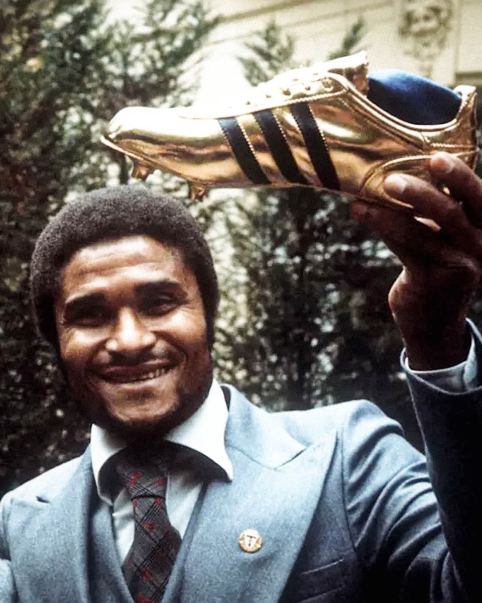 🌟 Há 52 anos, o Rei recebia a sua 2.ª Bota de Ouro!

#EPluribusUnum