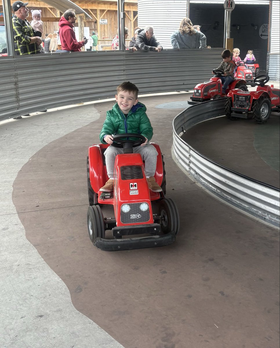 DannyWBennett's tweet image. We had such a beautiful weekend celebrating the Dedication of Lochlan to the Lord at Northview Church Carmel Campus! What a gift she is to our family! Big brother Mac too! Great job Hunter and Abby! We love you all! Super special to have Danny’s parents there too! 4 Generations!