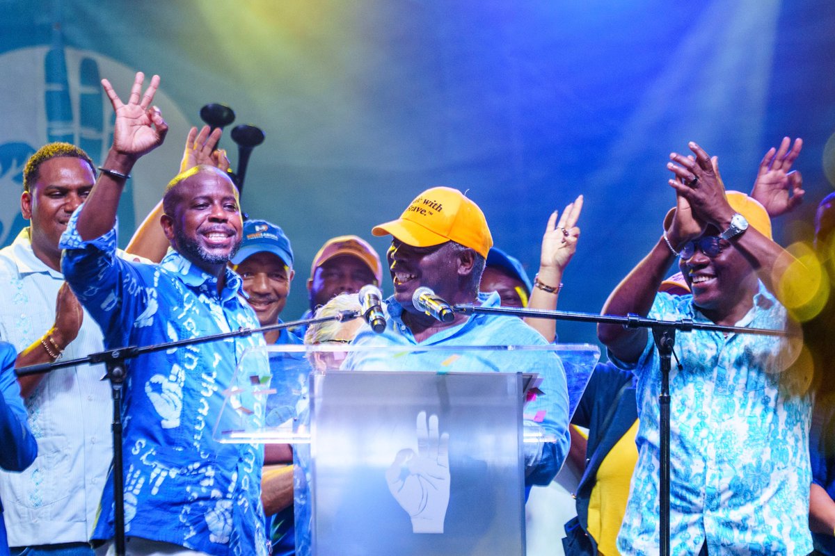 Progress takes leadership - leaders who believe in Bahamians, who help others rise, and who know how to get things done. 

I’m proud of this team that continues to build on our progress - each bringing unique experience and ambition to create a whole new generation of successful