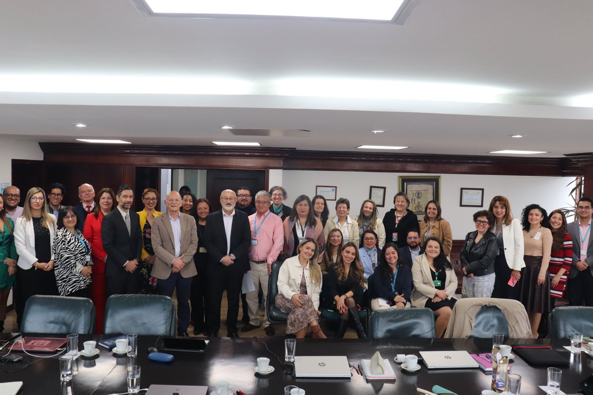 #Hoy iniciamos la autoevaluación asistida por la <a href="/OPSOMS_Col/">OPS/OMS Colombia</a>, como parte del proceso de certificación del Invima como Agencia Nacional de Referencia Nivel 4.