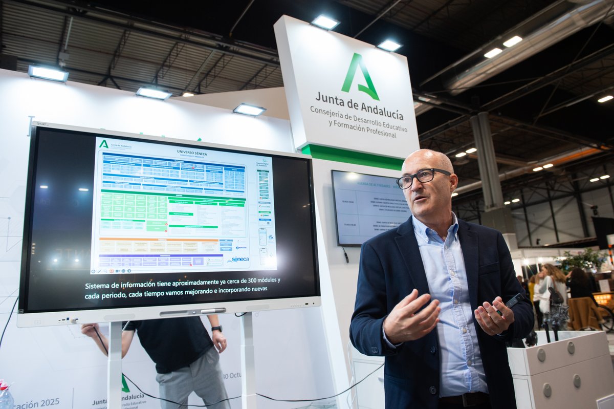 🖥️💡 Presentamos en <a href="/SIMOEDU_/">SIMO EDUCACIÓN</a> el nuevo módulo de seguimiento de la FP en Empresa en Séneca.
👉 Gestión telemática del seguimiento del alumnado en su fase de prácticas.
✅ Trazabilidad completa del proceso.
lajunta.es/612e9