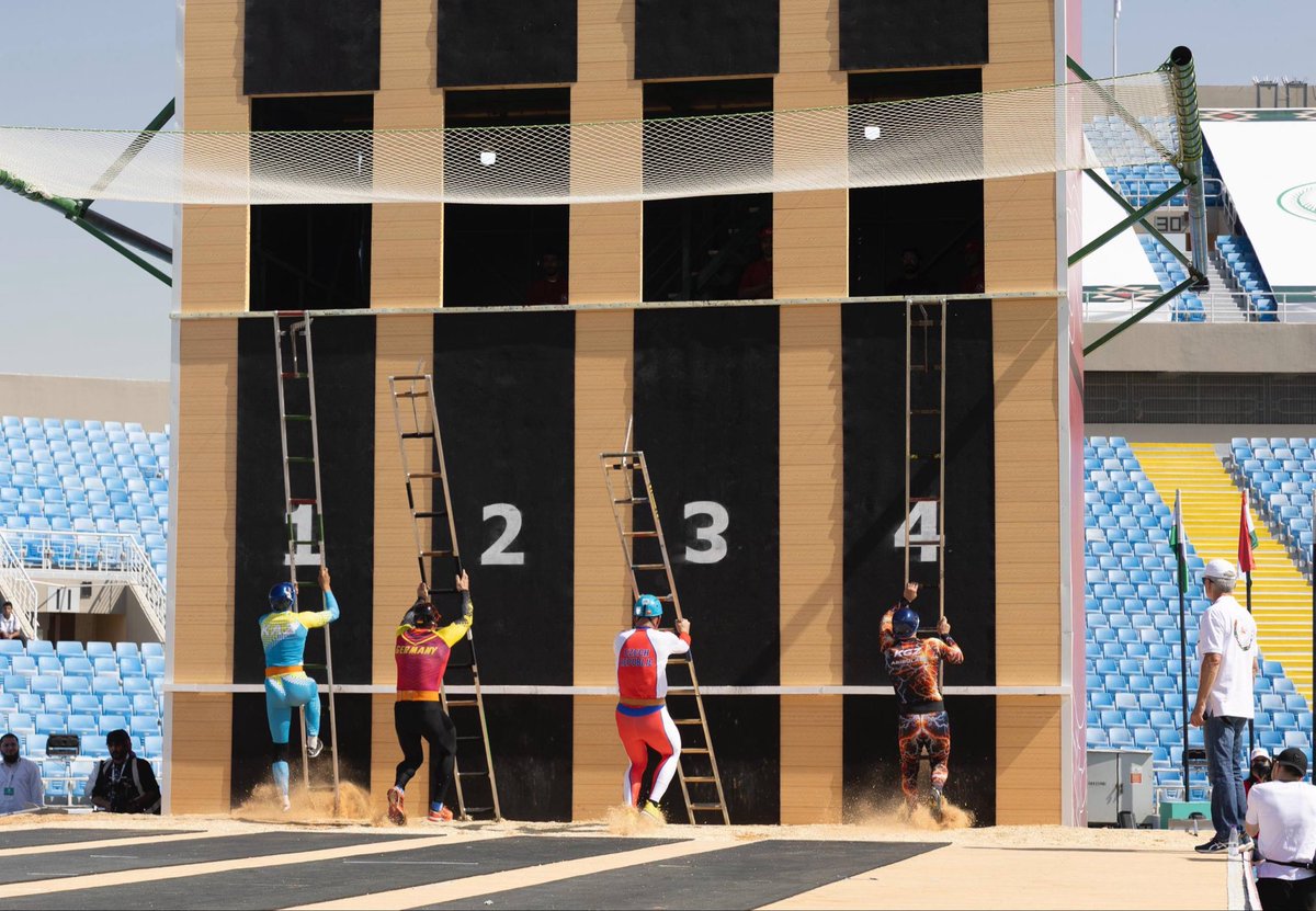 من منافسات اليوم الأول (مسابقة صعود السلالم)ضمن بطولة العالم لرياضة الإطفاء والإنقاذ.
<a href="/MOISaudiArabia/">وزارة الداخلية 🇸🇦</a> <a href="/SaudiDCD/">الدفاع المدني السعودي</a> 
#بطولة_العالم_للاطفاء_والانقاذ_2025
#WCFRiyadh2025