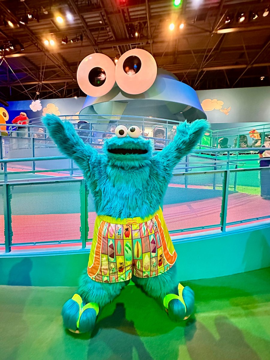 mori_morin84's tweet image. うーん、困った。1枚だけ選ぶなんて無理…💦

#わたしのクッキーモンスターベストショット
#USJファン