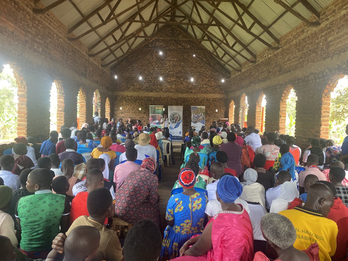 We held a parental engagement meeting in Malongo Sub-county, Mayuge District, under the GEMs Project funded by <a href="/EchidnaGiving/">Echidna Giving</a>, alongside our partners <a href="/LGFnUg/">Luigi Giussani Foundation</a> and <a href="/ConcernsUganda/">Community Concerns Uganda Initiative (CCUg)</a>. Together, we’re driving a campaign to re-enroll 3,500 dropouts back in school.