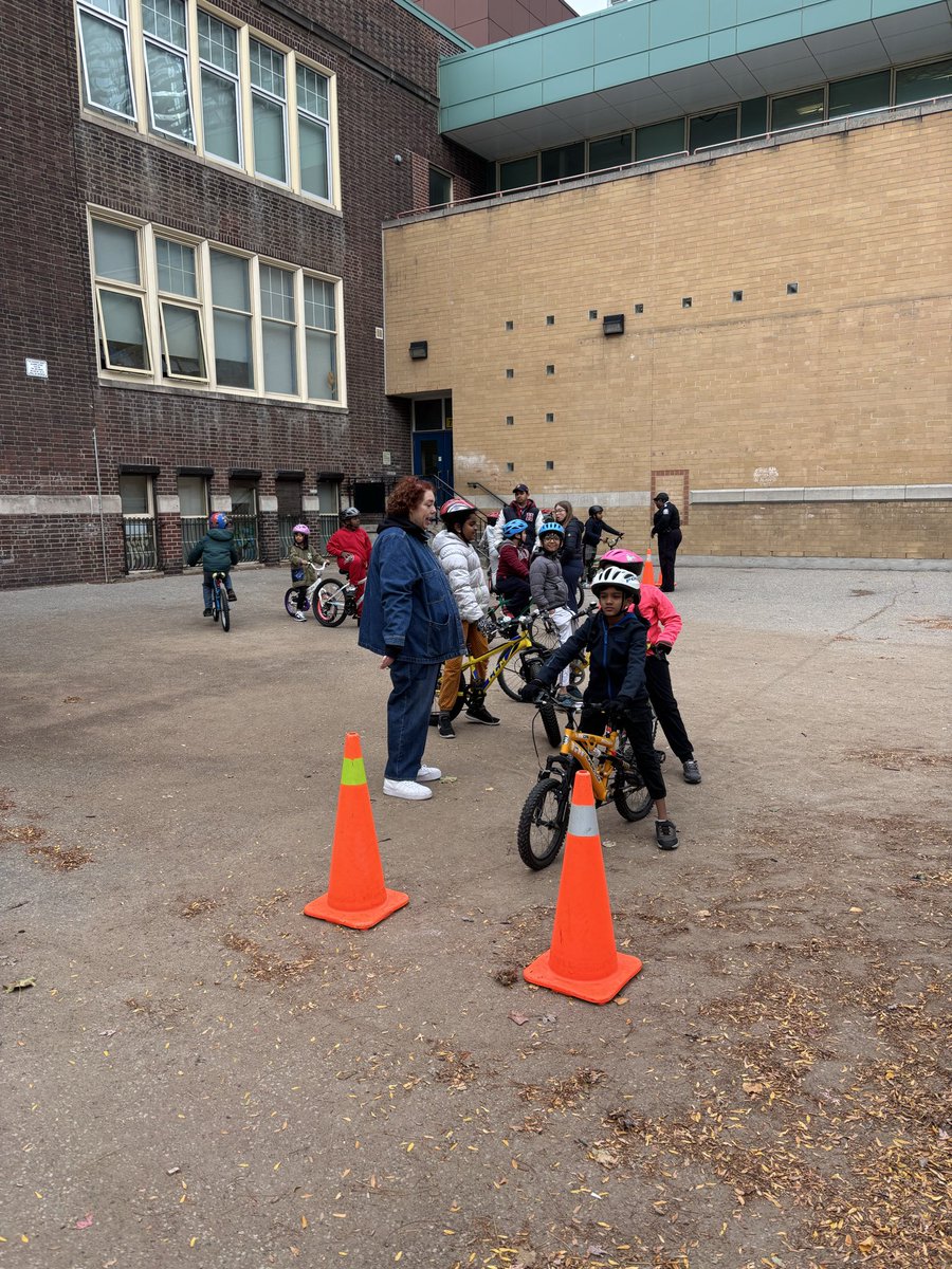 PC Peter De Quintal tweet media