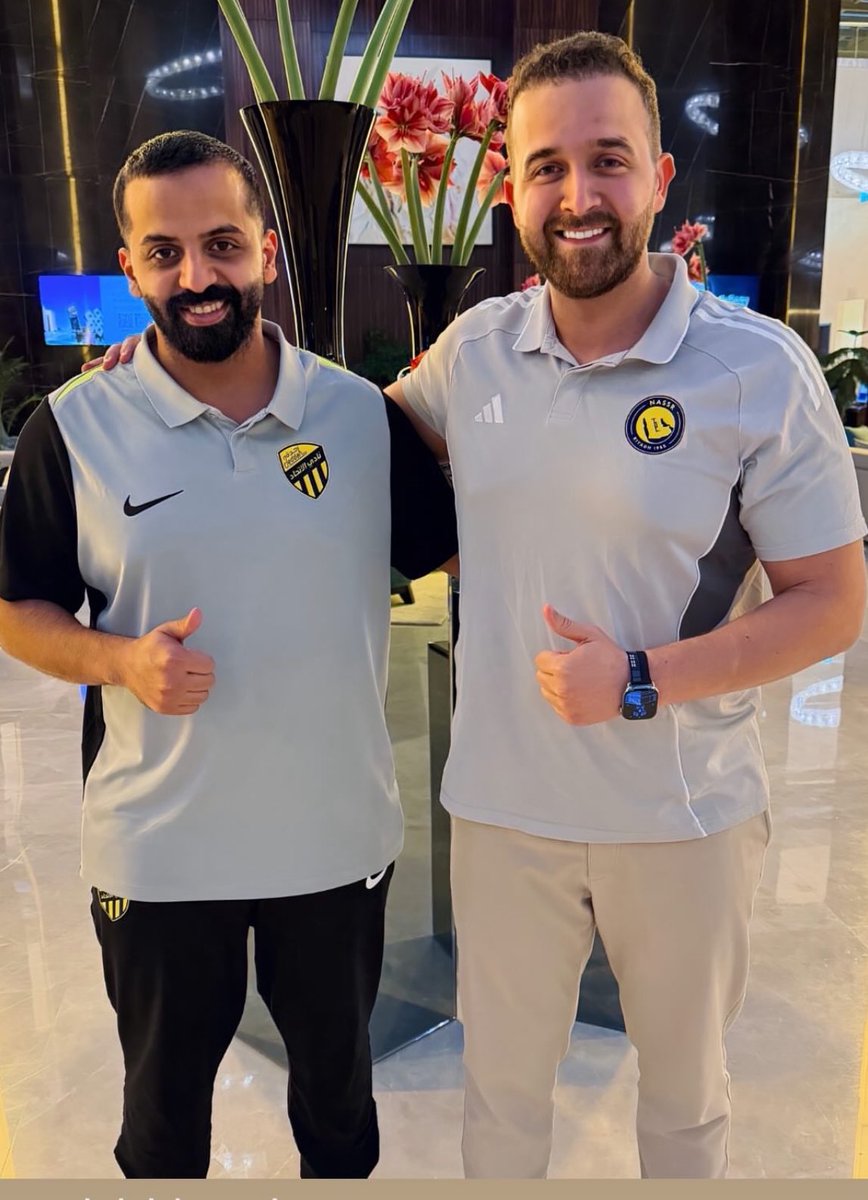 #النصر_الاتحاد 

مع التطور الكبير و النقلة النوعية في مجال الاحتراف على مستوى دوري المحترفين لكرة القدم

والذي يعد أحد الدوريات الكبرى على مستوى العالم 🌏

نفخر بكفائتنا الطبية الوطنية في مجال الطب الرياضي 🇸🇦

الذين اثبتو كفاءتهم بعلمهم

كل التوفيق 🙏
<a href="/DrShobain/">د. محمد شعبين</a>
<a href="/PT_Abdulrhman1/">PT.Abdulrhman Alsulami</a>