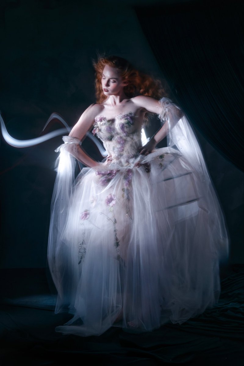 emackelder's tweet image. Fleur du Fantôme