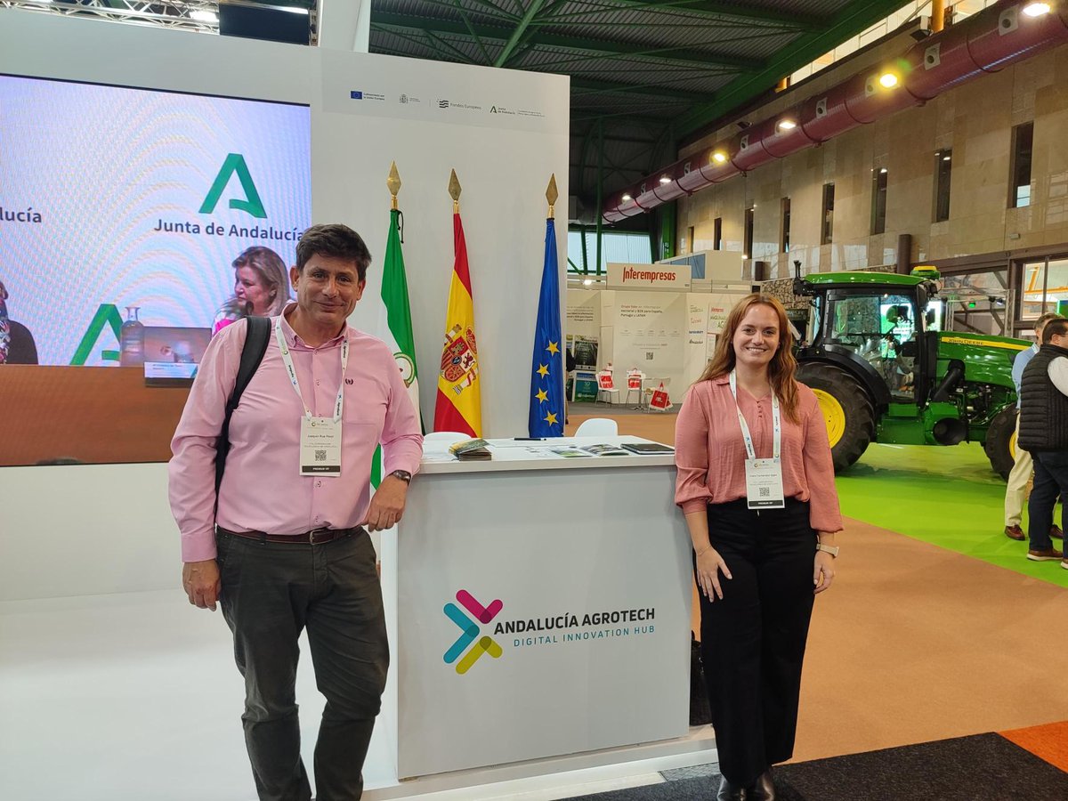 CTAndaluciaENG's tweet image. 🚜 The future of agriculture is digital.
This week, our #EUproject @DIHAndAgrotech  is present at Expo Agritech 📍 in Málaga — the fair for Field 4.0 🌱

🟡Our innovation consultants Clara Fernández &amp;amp; Joaquín Rus are engaging with entrepreneurs and showcasing our innovation…