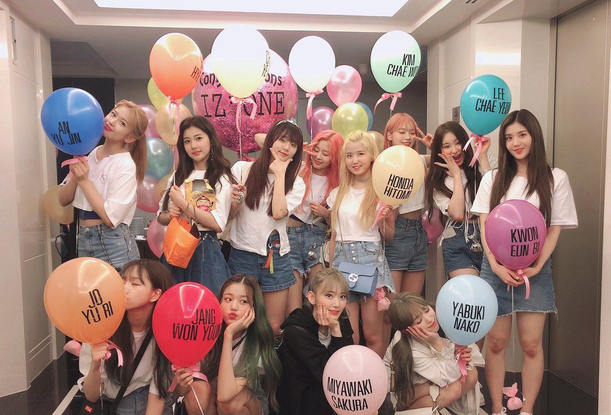 yoonjimii's tweet image. Missing them 🥺🫶🏻

#영원히_기억될_아이즈원의_7주년
#IZONE_Our7thStory