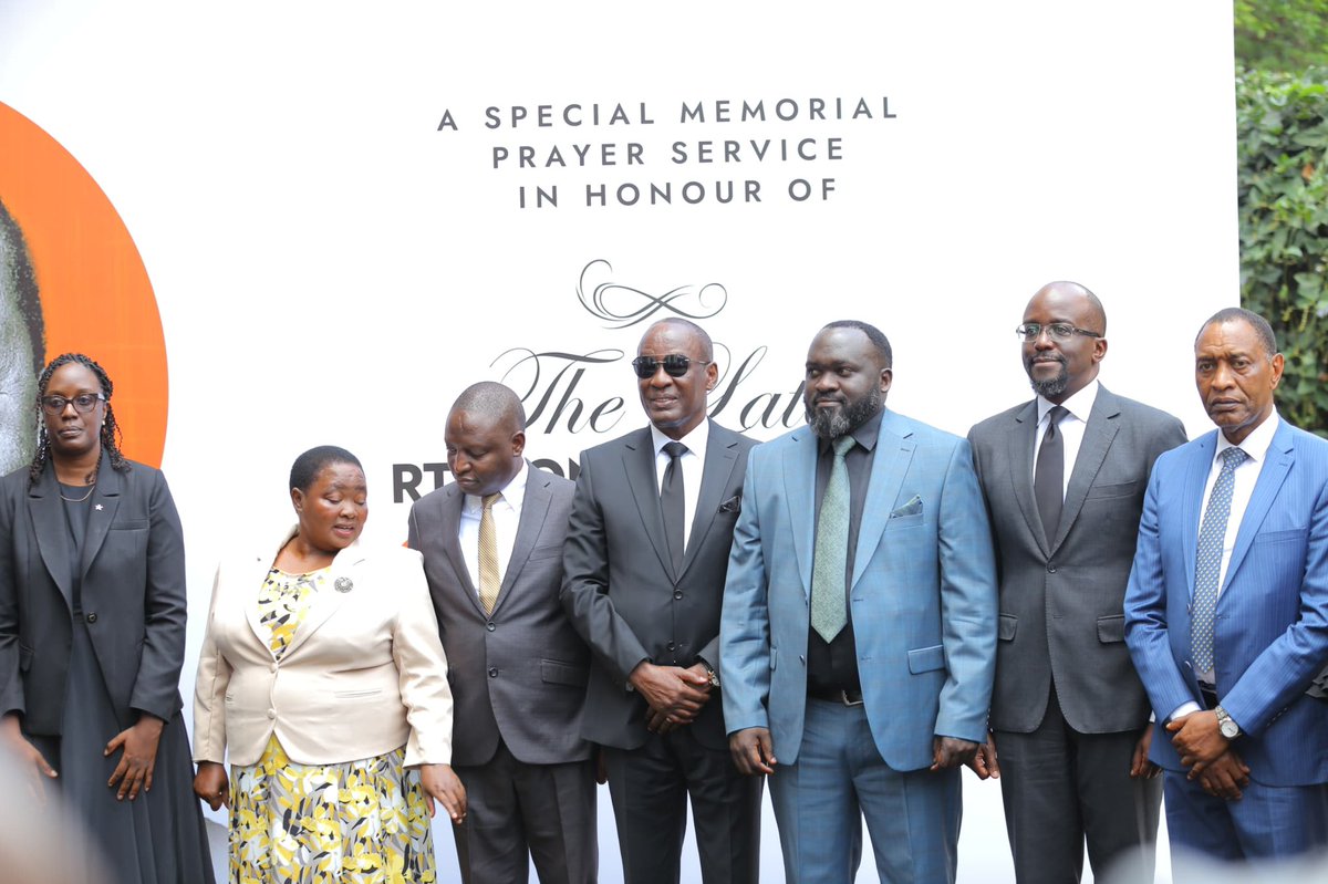 The Kingdom of Buganda has hailed the works done by Kenyan late Prime Minister Raila Odinga at a function organized by Capt. <a href="/Mukulaa/">Mukula</a> at All Saints Cathedral Nakasero. 

The Katikkiro has praised the long friendship between the Kabaka and the Odinga family that dates from