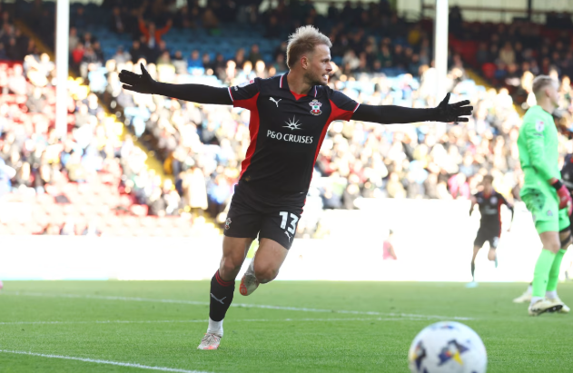 L1minus10's tweet photo. League 1 Minus 10: Blackburn 2 Southampton 1. RPs appreciated.

#saintsfc contrive to somehow lose again.  Featuring The Sh!ttest substitution of all time, Arma off target, Leo on fire for 70 minutes anyway, Josh Q leg co-ordination and Welly throwing.

https://t.co/wvwqKbHLmQ https://t.co/3W0YS2vhTo
