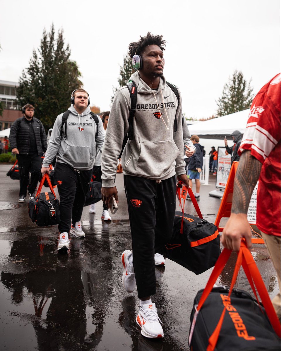 Oregon State Football tweet media