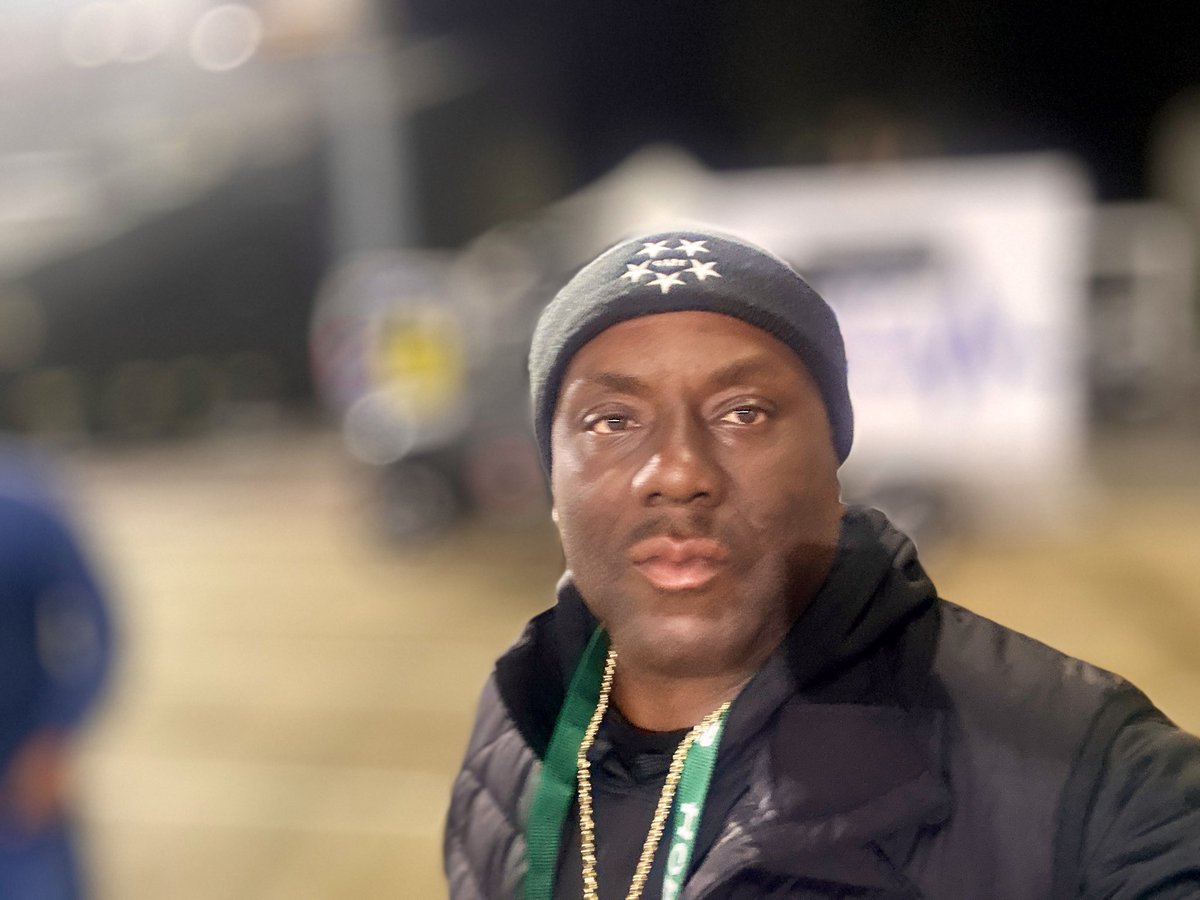 CoachTTMP's tweet image. We will take 5 more guys in the portal for representation after that it’s only list from specific colleges #PaidConsultant #TMP 🛸