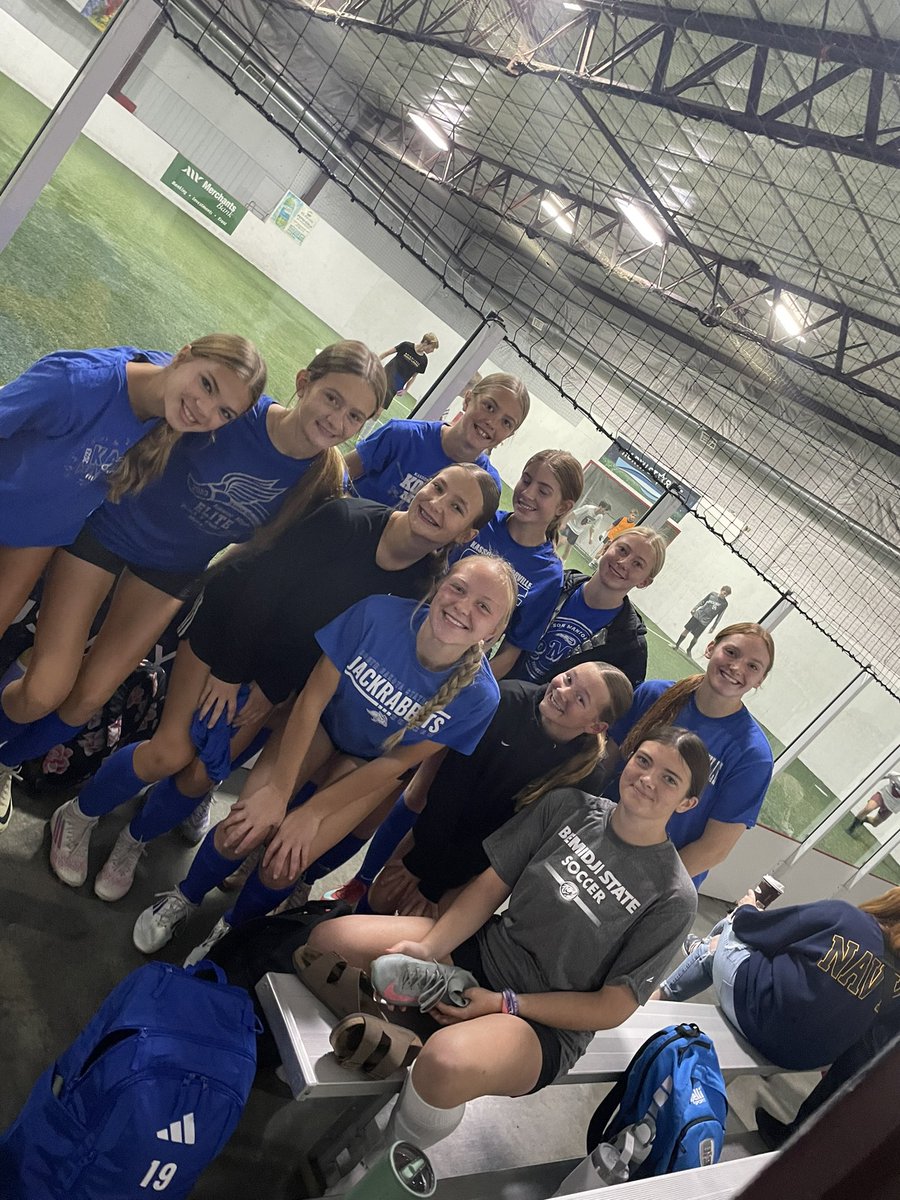 Indoor crew! ⚽️🤍💙
