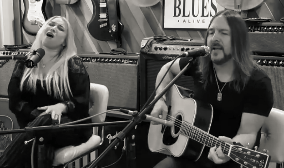 AMByteNet's tweet image. If you have a reason to celebrate, these people will help you. Matt O'Ree Band - Forever Man - by Eric Clapton
youtu.be/DUX4JPTJVNk?si… 
#foreverman #mob #matt #eryn #music #guitar