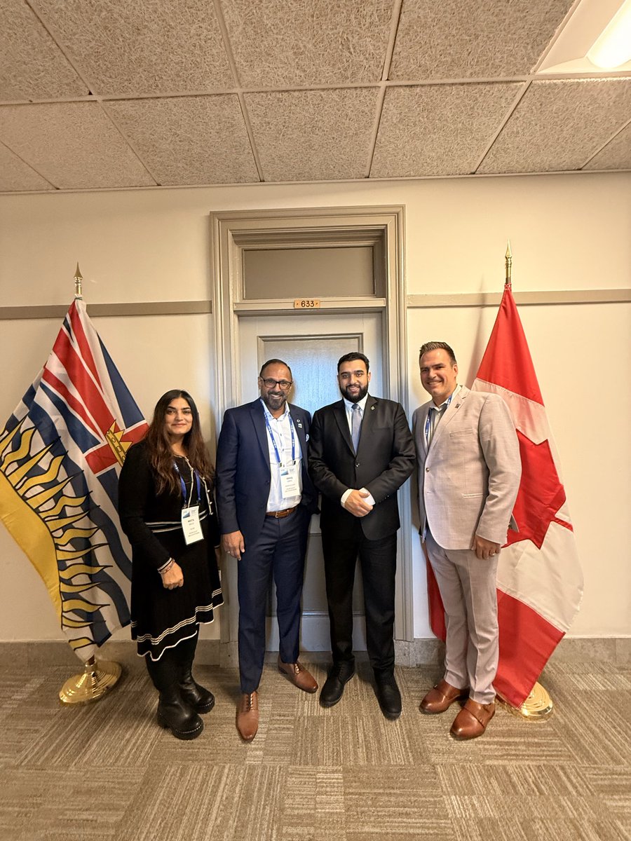 SukhmanGillASL's tweet photo. Today I had the opportunity to discuss the future of housing in Canada with the Realtors from my community.

This government has the opportunity to revolutionize housing as we know it, and I am dedicated to being apart of the change.

@FVREB 
#creapac25 https://t.co/2irHXmNZn2