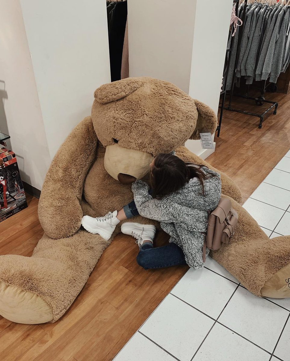 CannotAffordHer's tweet image. He got me this Big bear.

Everyone this is Bread