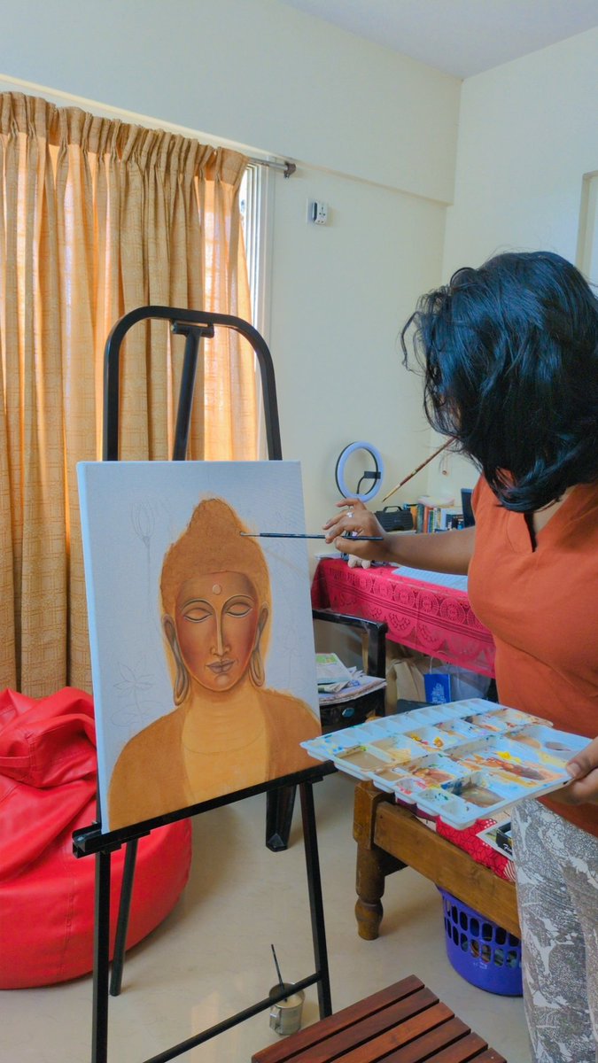 _cuckoos_nest_'s tweet photo. After a long time....back home doing my fav thing 🎨 https://t.co/npbFuWCZyV